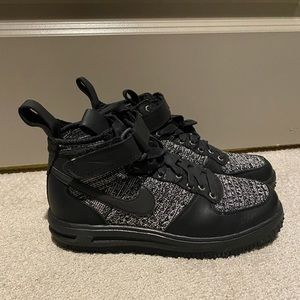 Nike W LunarForce 1 - like new!